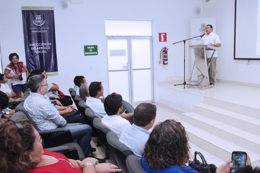 Clausura sesiones el Consejo contra la Discriminación Clausura sesiones el Consejo contra la Discriminación