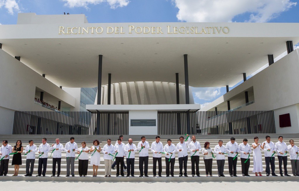 Inauguran la nueva sede del Congreso Inauguran la nueva sede del Congreso