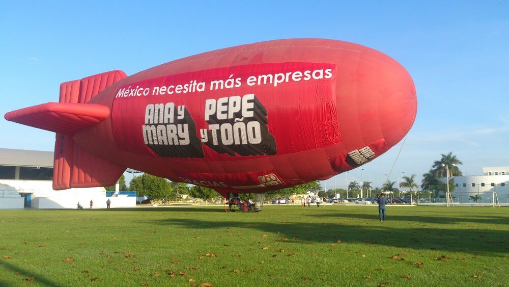 “Emprendedor” vuelo de zeppelín sobre Mérida “Emprendedor” vuelo de zeppelín sobre Mérida