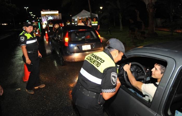 Al día, levantan 80 infracciones en Periférico Al día, levantan 80 infracciones en Periférico