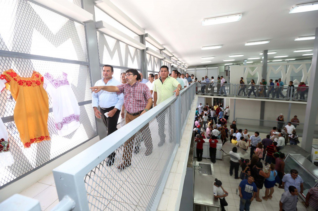 Inauguran nuevos espacios en mercados de Mérida Inauguran nuevos espacios en mercados de Mérida