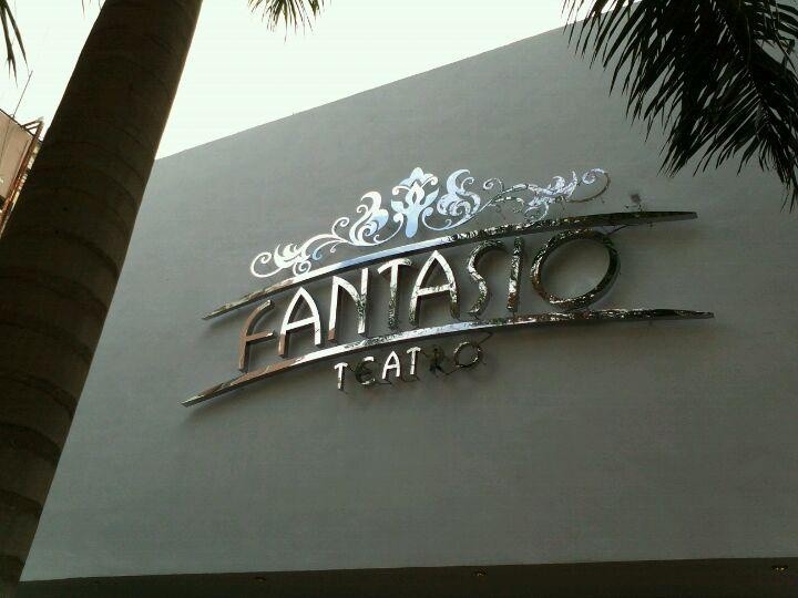 Dan nueva vida al Teatro Fantasio Dan nueva vida al Teatro Fantasio