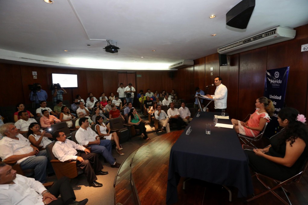Presentan Unidad de Desarrollo Sustentable municipal Presentan Unidad de Desarrollo Sustentable municipal
