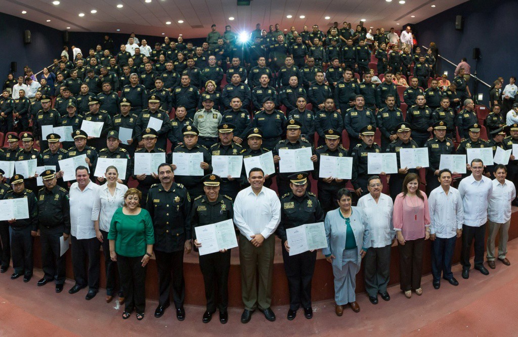Respaldan preparación académica de policías estatales Respaldan preparación académica de policías estatales
