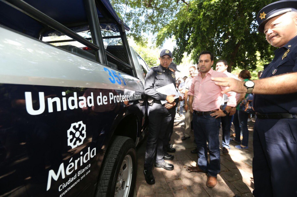 Presentan la Unidad de Protección Animal Presentan la Unidad de Protección Animal