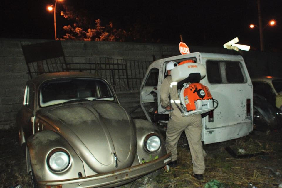 Fumigan corralón de la SSP Fumigan corralón de la SSP