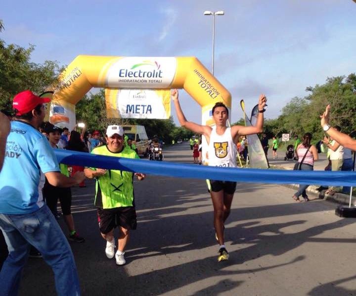 Gran participación en la Carrera por Fundación UADY Gran participación en la Carrera por Fundación UADY
