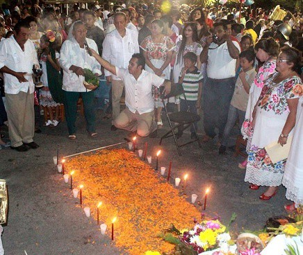Estudiantes tizimileños preservan tradiciones 