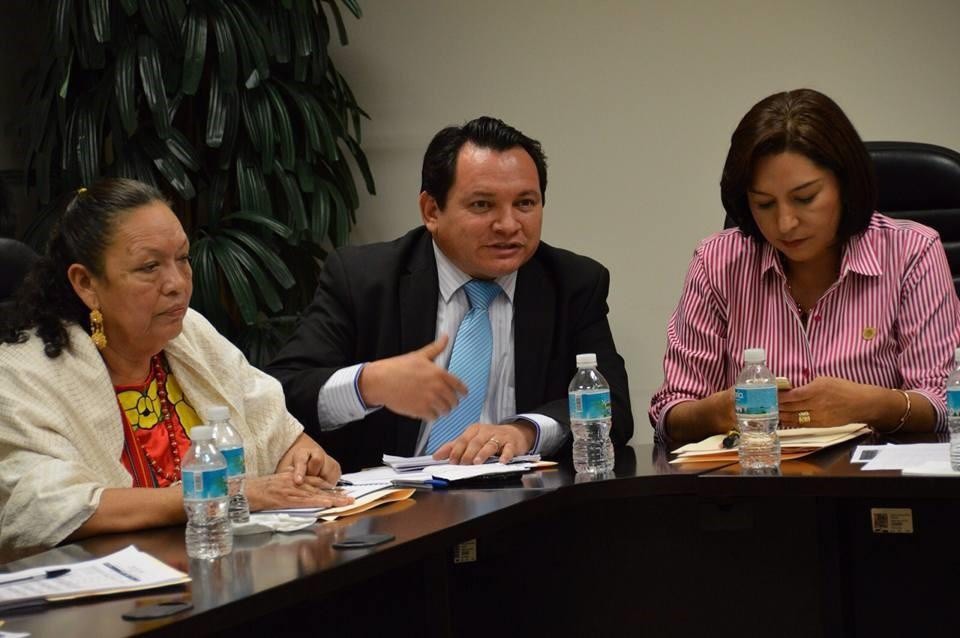 En Yucatán, es necesaria una unversidad intercultural bilingüe En Yucatán, es necesaria una unversidad intercultural bilingüe