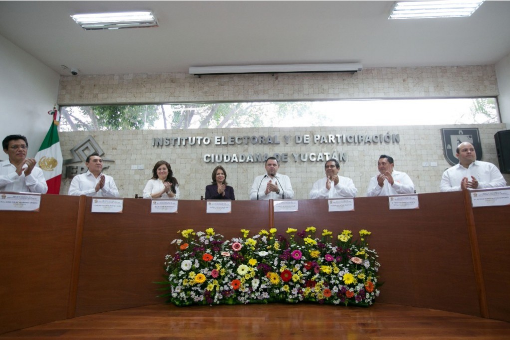 Conmemoran 20 años del IEPAC Conmemoran 20 años del IEPAC