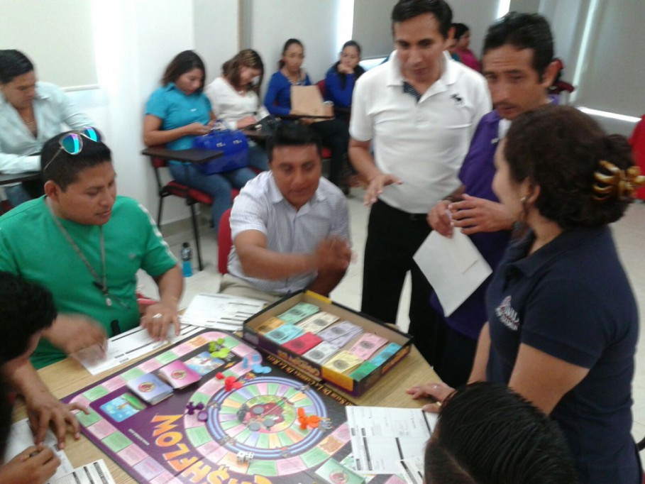 Unid Tizimín imparte taller de educación financiera Unid Tizimín imparte taller de educación financiera