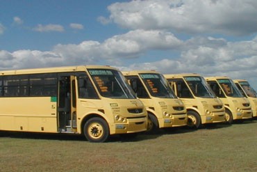 Concesionarios del transporte público insisten en un aumento en las tarifas. Concesionarios del transporte público insisten en un aumento en las tarifas.
