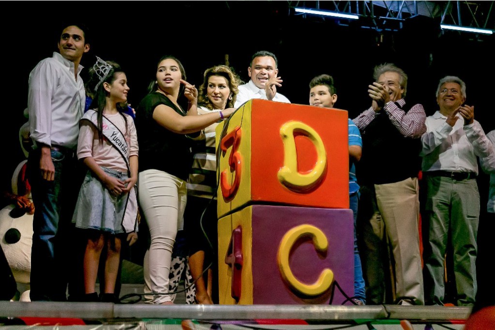 Inauguran la feria ¡Viva la Navidad! Inauguran la feria ¡Viva la Navidad!
