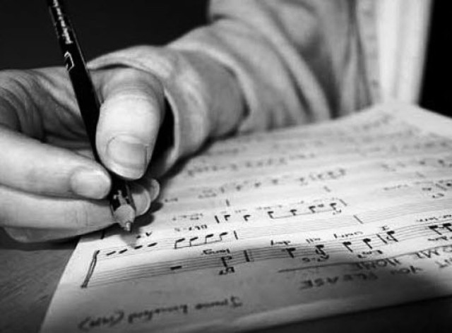 Hoy celebramos el Día del Compositor Hoy celebramos el Día del Compositor