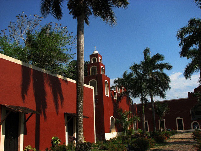 Hacienda Kancabchén celebra su XXVII Aniversario Hacienda Kancabchén celebra su XXVII Aniversario