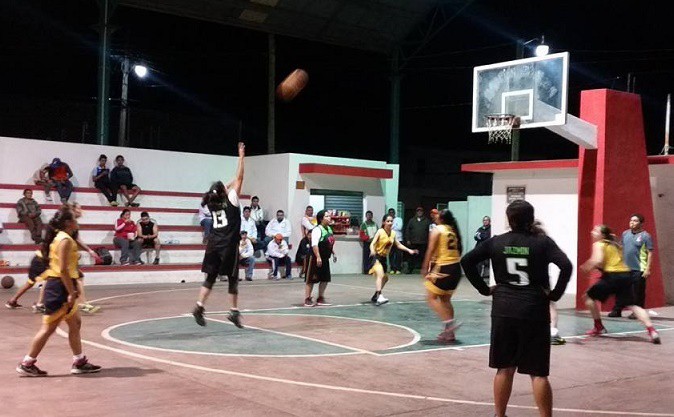 Inauguran torneo intermunicipal de basquetbol, en Tizimín Inauguran torneo intermunicipal de basquetbol, en Tizimín