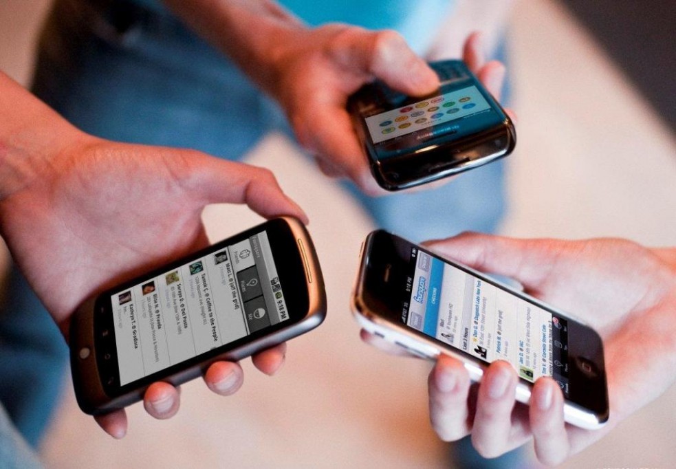 Se recibirán avisos de huracán por celular Se recibirán avisos de huracán por celular
