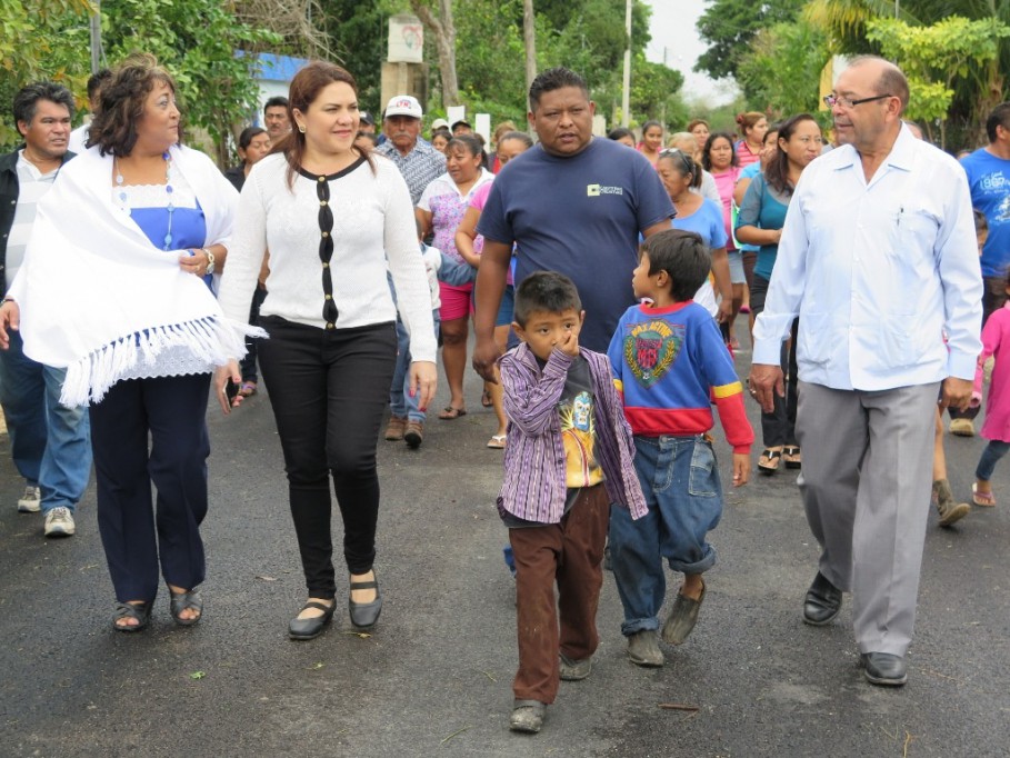 Inauguran calles en Sahe Inauguran calles en Sahe