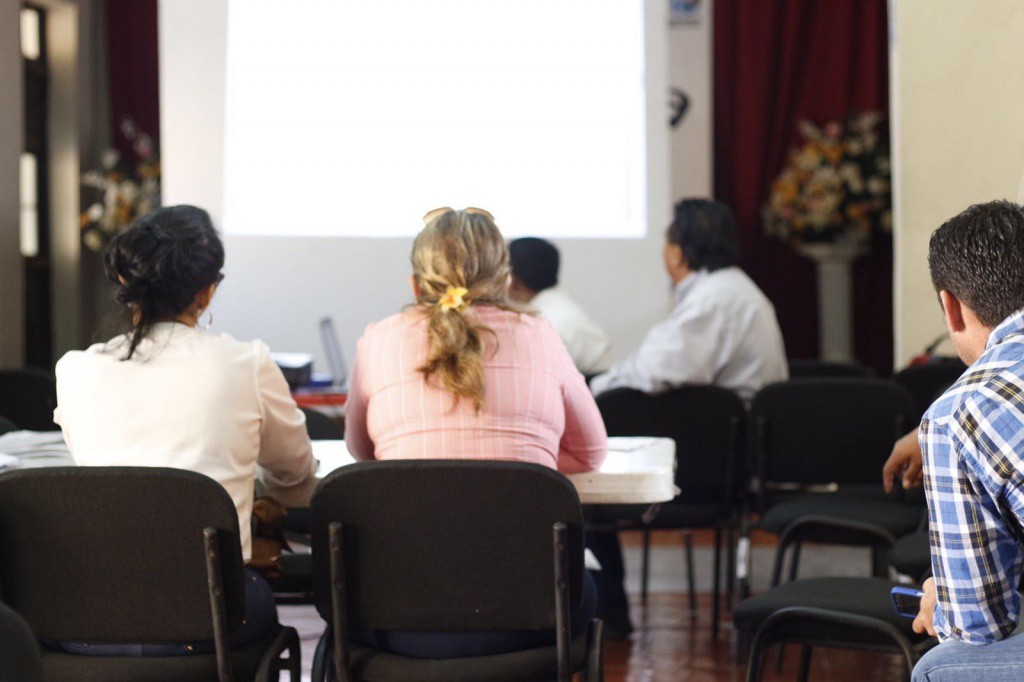 Buscan mejorar calidad en el servicio del rastro de Valladolid Buscan mejorar calidad en el servicio del rastro de Valladolid