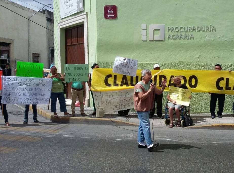 Manifestantes “clausuran” la Procuraduría Agraria Manifestantes “clausuran” la Procuraduría Agraria
