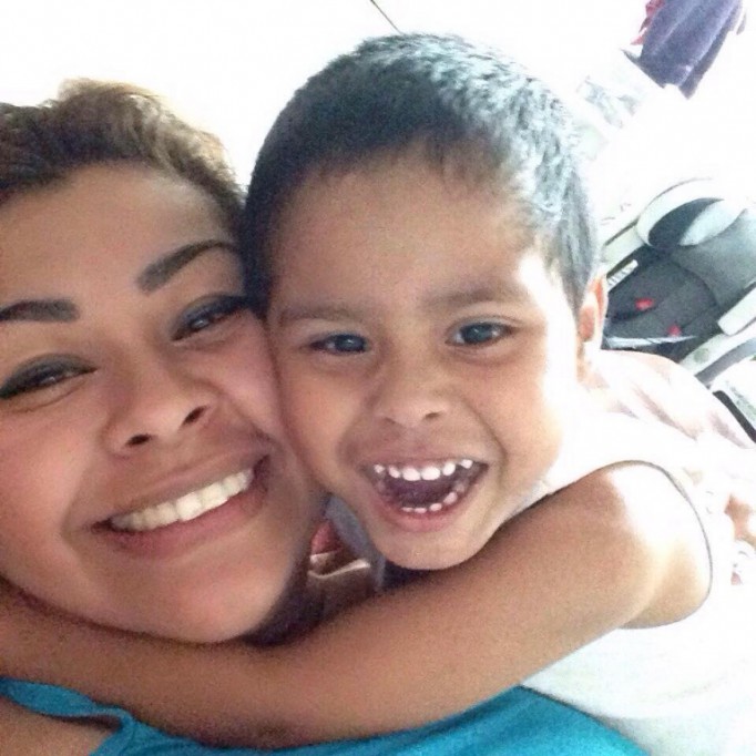 Solicitan ayuda para un niño de tres años