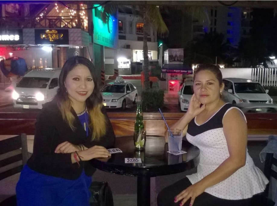 Candela cumple el sueño de Ligia y Karina Candela cumple el sueño de Ligia y Karina