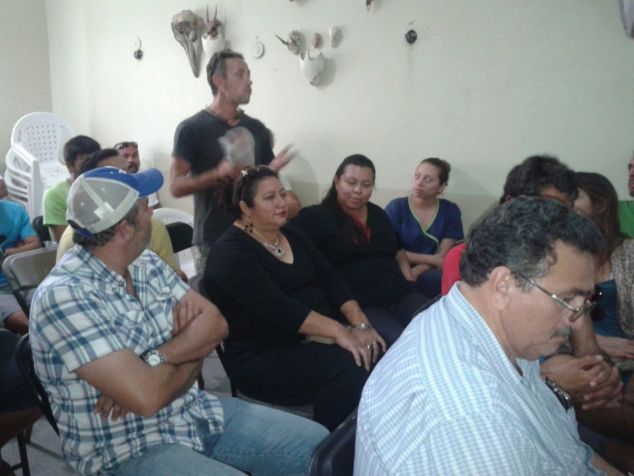 Sugieren plan para limpiar el puerto de El Cuyo Sugieren plan para limpiar el puerto de El Cuyo