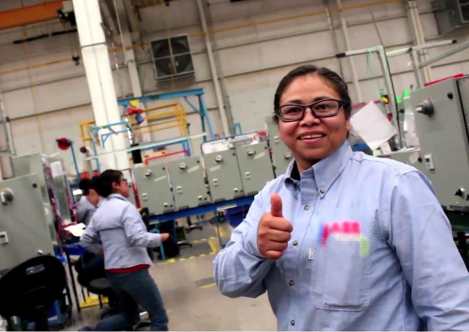 Más de 300 mil mujeres laboran en Yucatán Más de 300 mil mujeres laboran en Yucatán