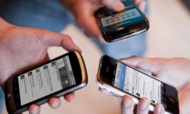 ¿El celular causa adicción? Que dicen los especialistas al respecto. ¿El celular causa adicción? Que dicen los especialistas al respecto.