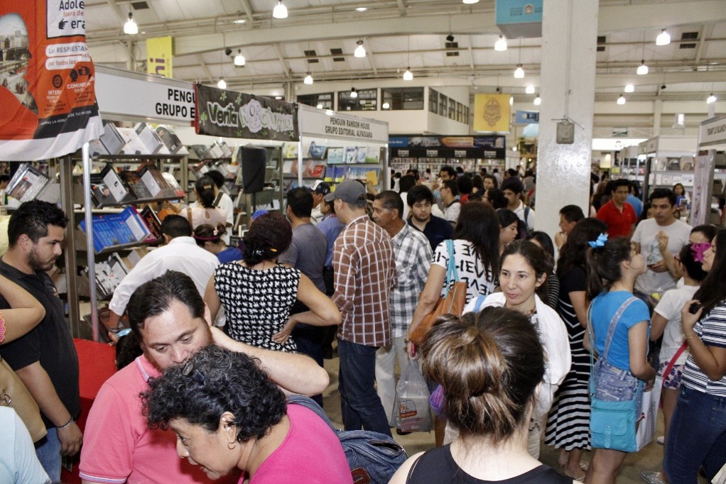 Edomex dona dos mil libros a Yucatán Edomex dona dos mil libros a Yucatán