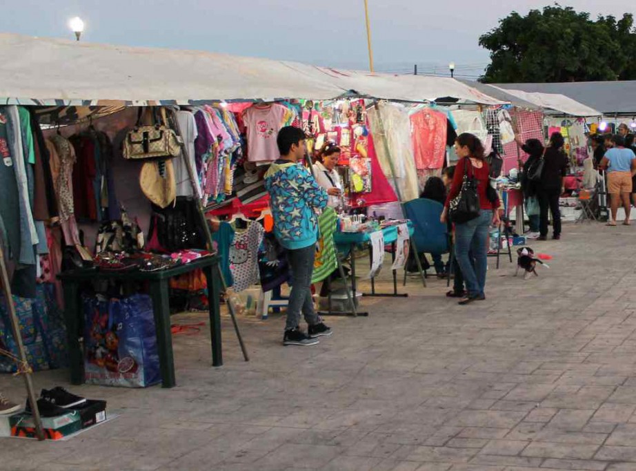 Proponen crear un Reglamento de Tianguis Proponen crear un Reglamento de Tianguis