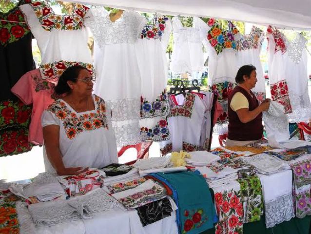 Realizan Feria Artesanal en Santa Ana Realizan Feria Artesanal en Santa Ana