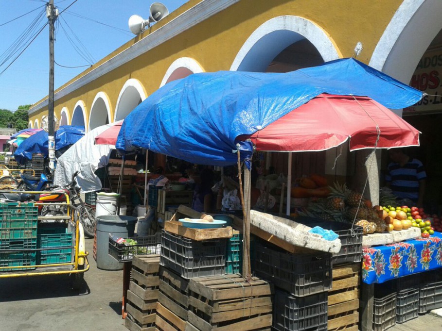 Venteras del mercado de Valladolid atraen al turismo Venteras del mercado de Valladolid atraen al turismo