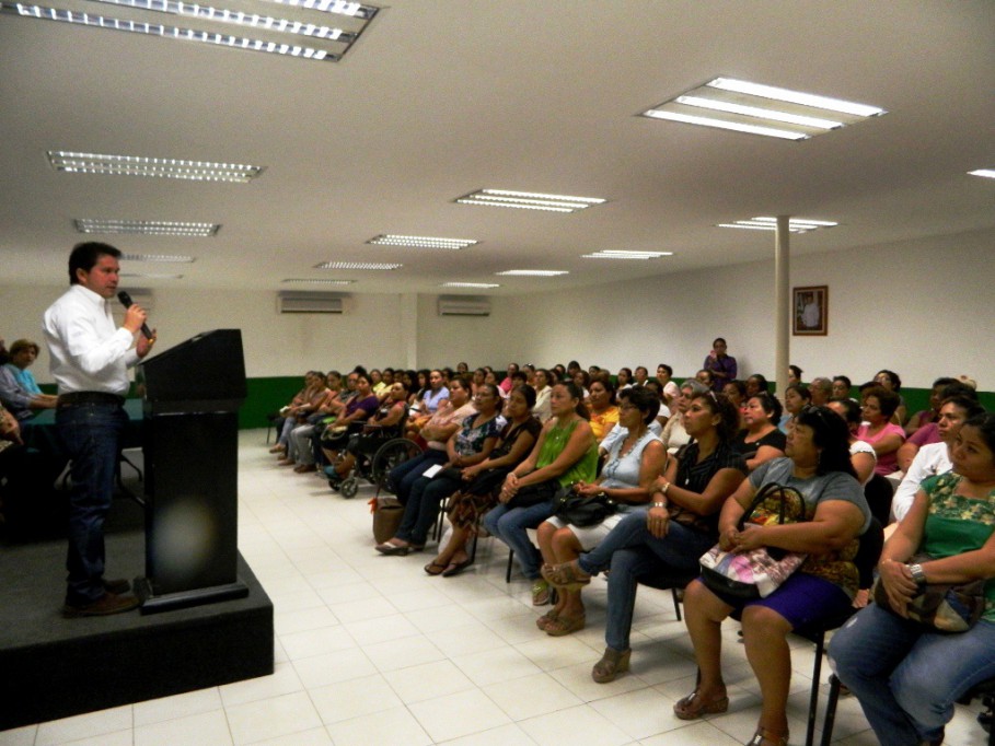 Tres mil mujeres solicitaron Créditos Sociales Tres mil mujeres solicitaron Créditos Sociales