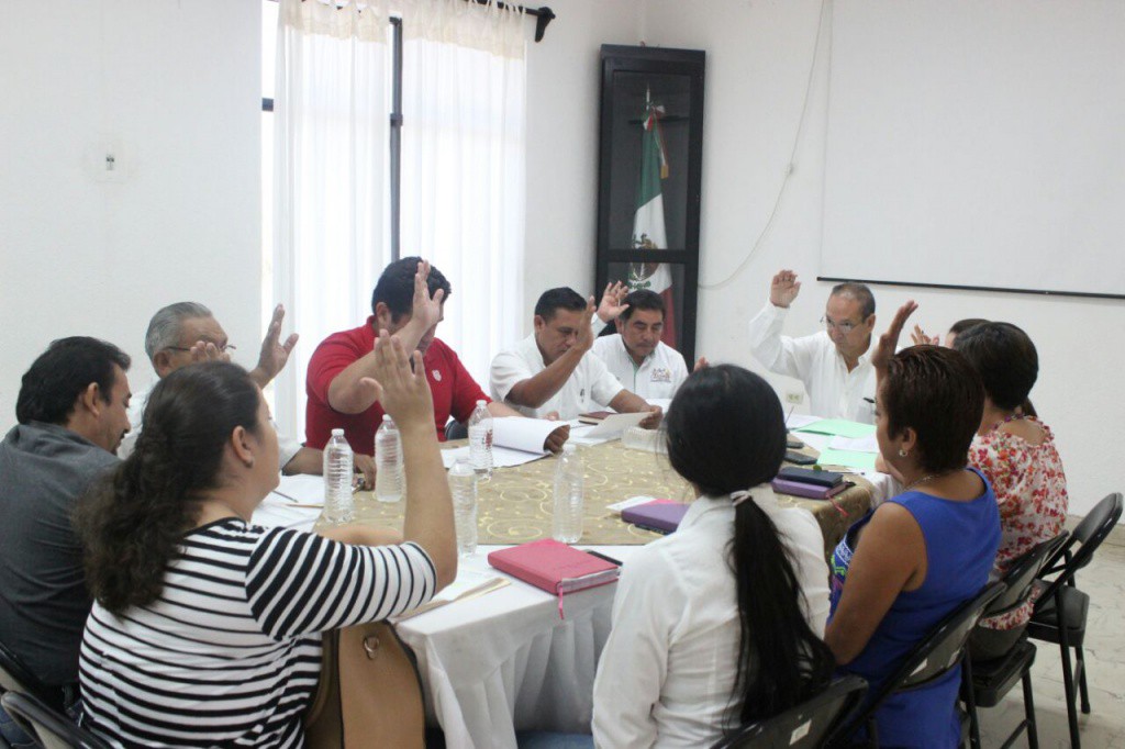 Cabildo de Tizimín aprueba modificación de la constitución Cabildo de Tizimín aprueba modificación de la constitución