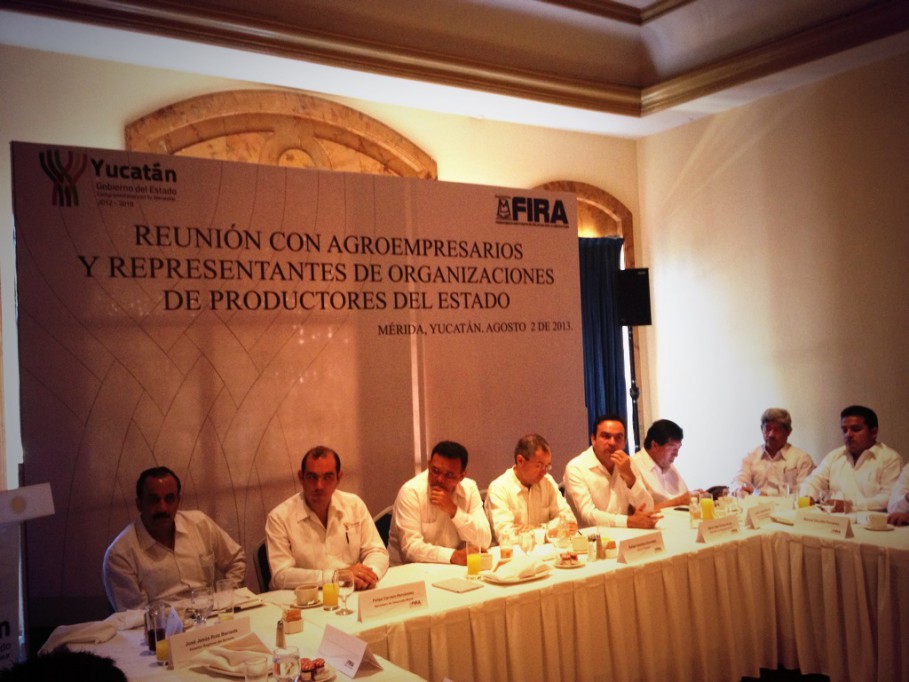 Canalizara FIRA más de dos mil millones de pesos para impulsar el sector agroalimentario en Yucatán. Canalizara FIRA más de dos mil millones de pesos para impulsar el sector agroalimentario en Yucatán.