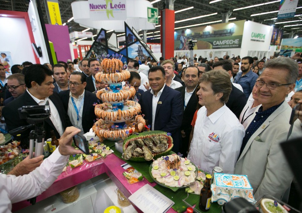 Cerca de 100 expositores yucatecos en el Tianguis Turístico Cerca de 100 expositores yucatecos en el Tianguis Turístico