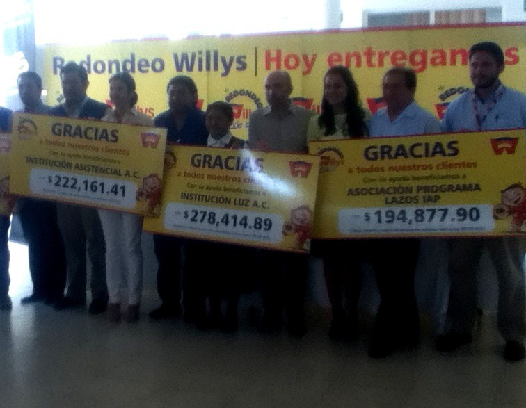 Súper Willys entrega donativo a Asociaciones altruistas Súper Willys entrega donativo a Asociaciones altruistas