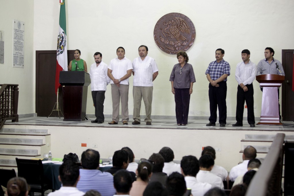 El Congreso del Estado fue sede de la final del concurso estatal de debate político. El Congreso del Estado fue sede de la final del concurso estatal de debate político.