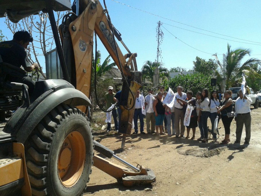 Se ejecutan en Tizimín primeras obras del ramo 33 Se ejecutan en Tizimín primeras obras del ramo 33