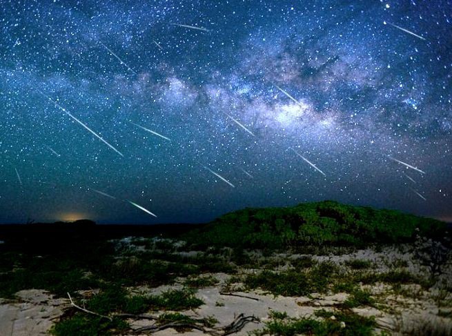 Mañana habrá lluvia de estrellas Mañana habrá lluvia de estrellas