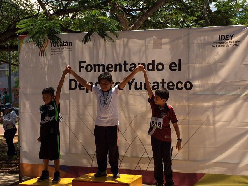 Destacan tizimileños en los primeros juegos de la amistad Destacan tizimileños en los primeros juegos de la amistad