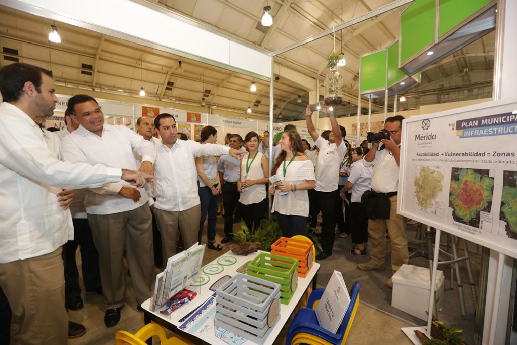 Instalarán paneles solares en edificios municipales Instalarán paneles solares en edificios municipales