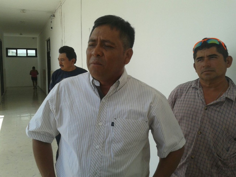 Analizarán situación jurídica de terreno cercado de El Cuyo Analizarán situación jurídica de terreno cercado de El Cuyo
