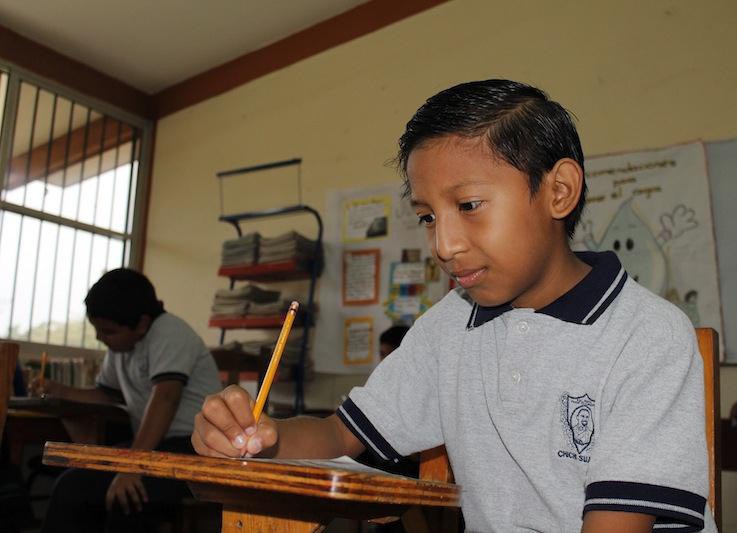 Docentes de secundaria trabajarán los sábados Docentes de secundaria trabajarán los sábados