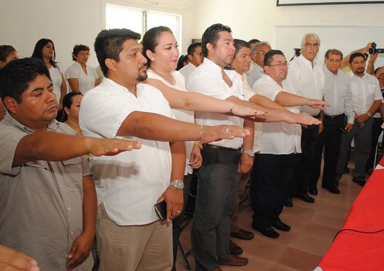 Toma protesta nueva directiva de la cruz roja, delegación Tizimín Toma protesta nueva directiva de la cruz roja, delegación Tizimín