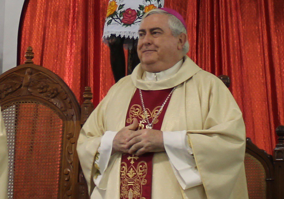 Arzobispo emérito celebrará 50 años de ordenación Arzobispo emérito celebrará 50 años de ordenación