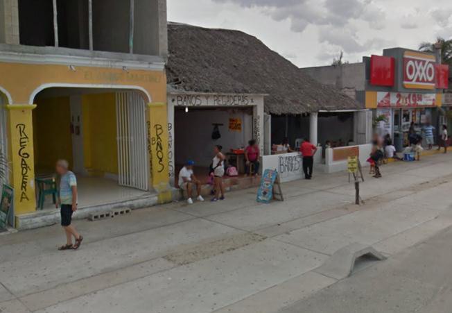 Las vacaciones desde un baño público Las vacaciones desde un baño público