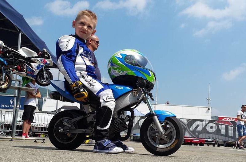 Motociclista de seis años dona sus órganos a 5 niños Motociclista de seis años dona sus órganos a 5 niños