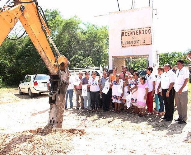 Amplían red de agua potable en Chanyokdzonot II Amplían red de agua potable en Chanyokdzonot II